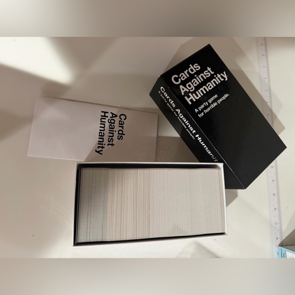 Cards Against Humanity Party Game - Picture 6 of 6